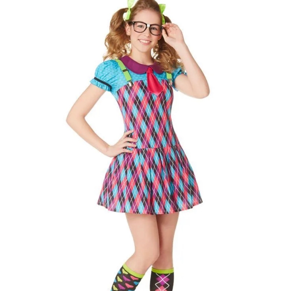 Need Kids costume Medium - 8-10